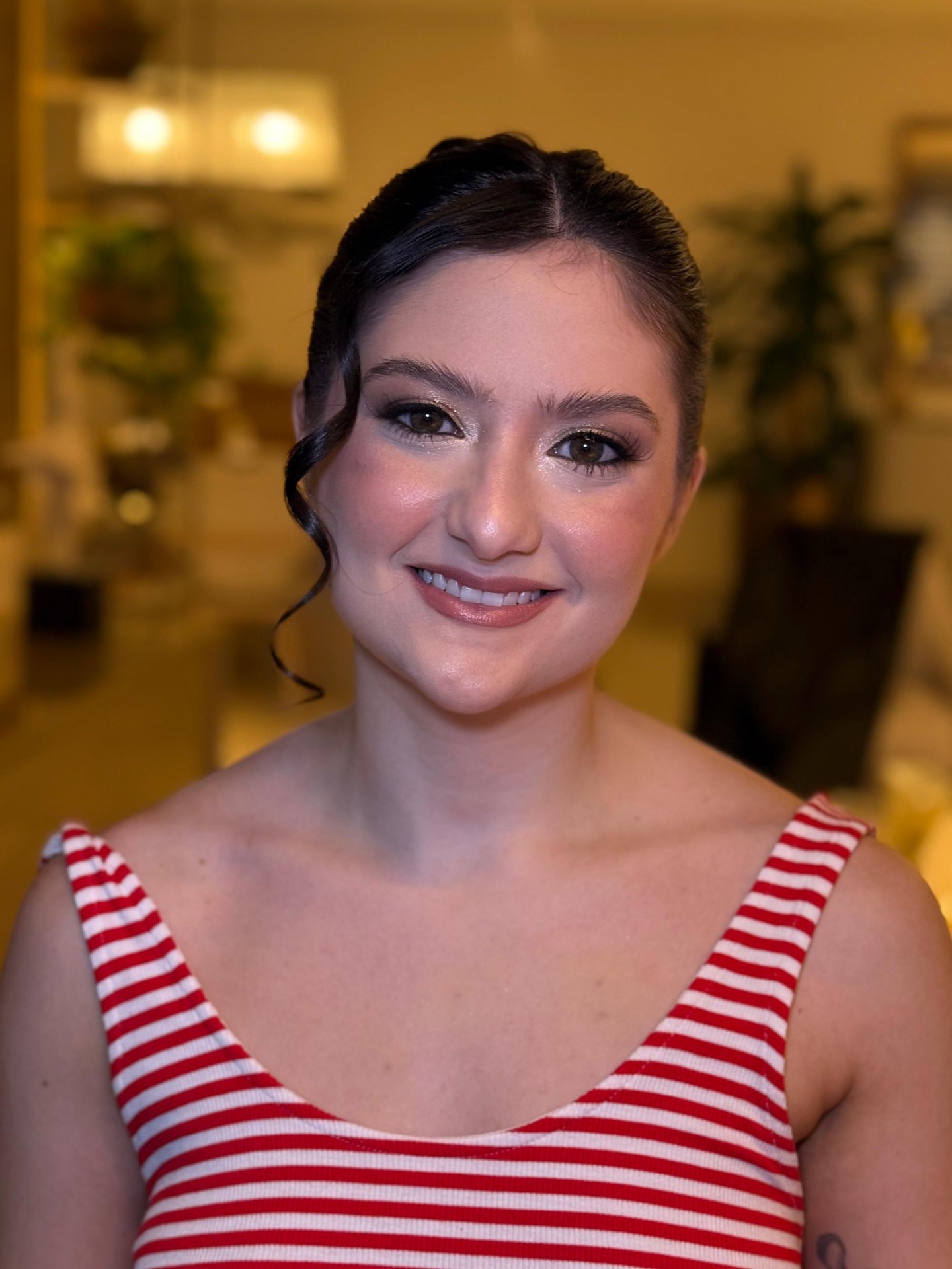 Make social com olhar marcado